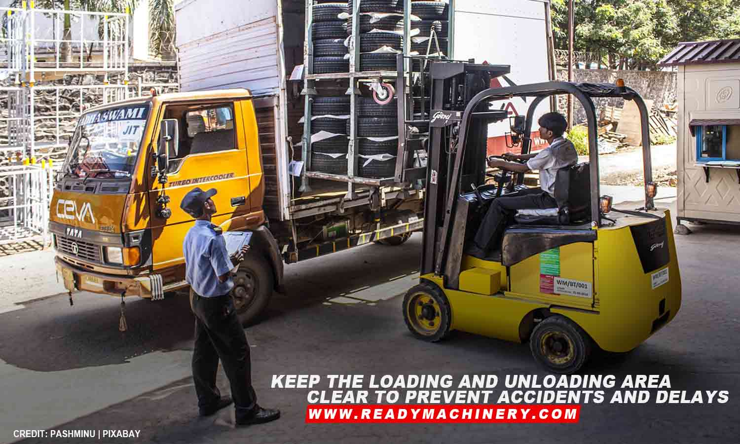 Do’s and Don’ts of Loading and Transporting Heavy Equipment | Ready ...