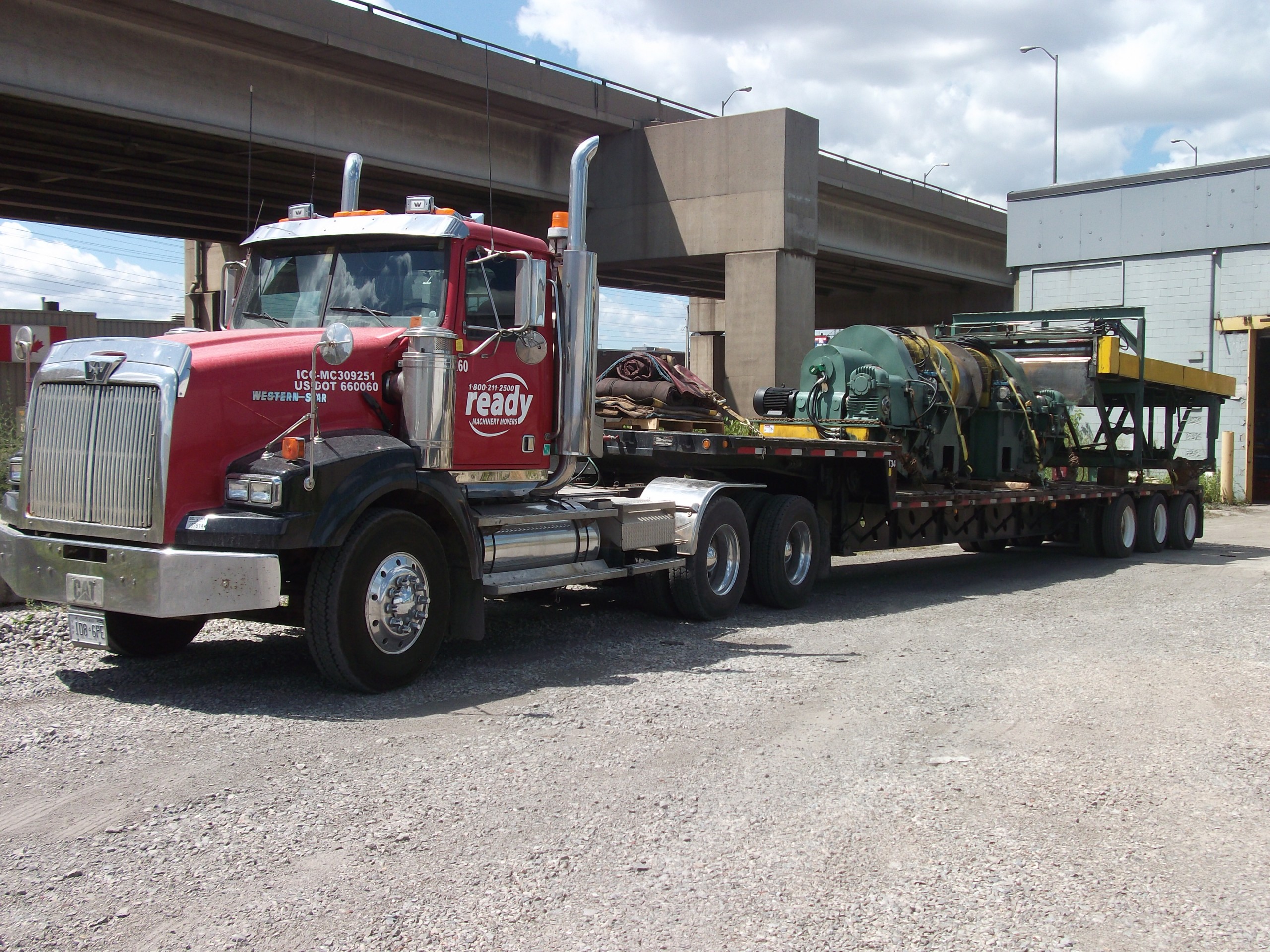 Why Do Some Truckers Decide To Stop Long Haul Trucking